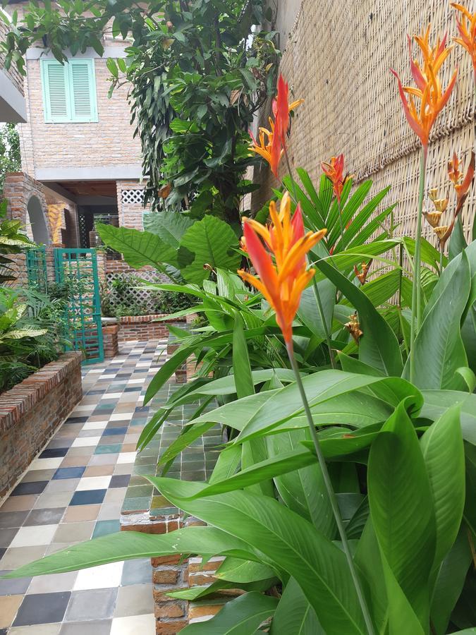 Nam Thi Holiday Home Кай Бе Екстериор снимка